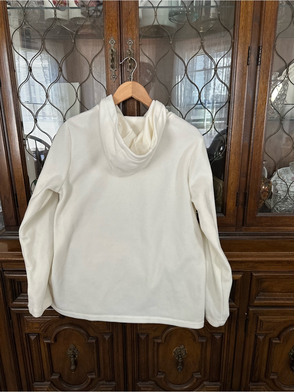 Lands' End Women’s Cream Fleece Hoodie - Picture 4 of 5